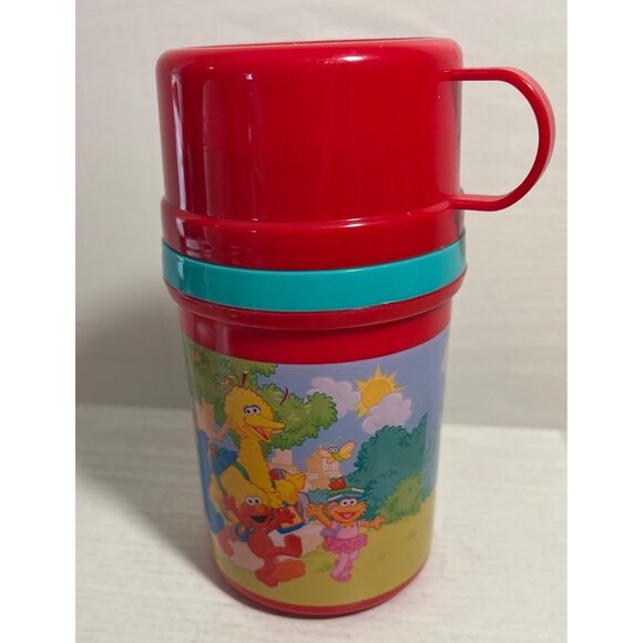 Sesame Street Red Plastic Thermos With Handle 2010 - Picture 2 of 11